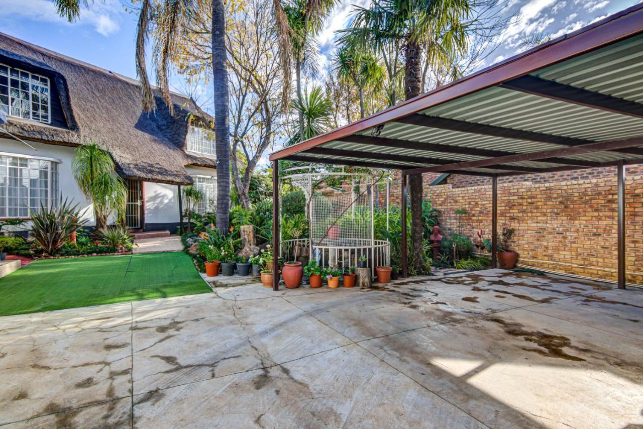 Lavender Villa No Loadshedding Kempton Park Exterior photo